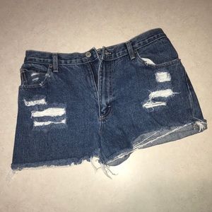 High-waisted Jean shorts